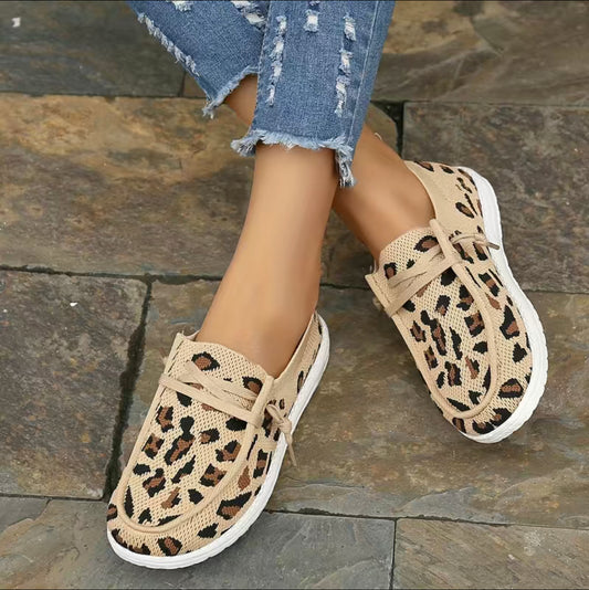 Women’s Lace up Leopard Canvas Shoes