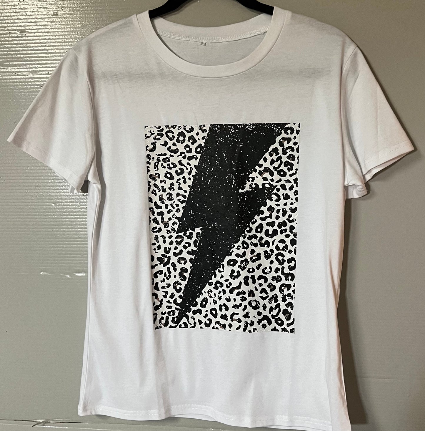 Women’s Leopard White Tee