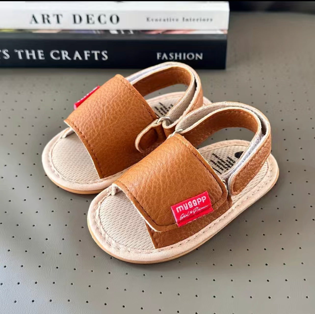 Infant Boy/Girl Leather Sandals