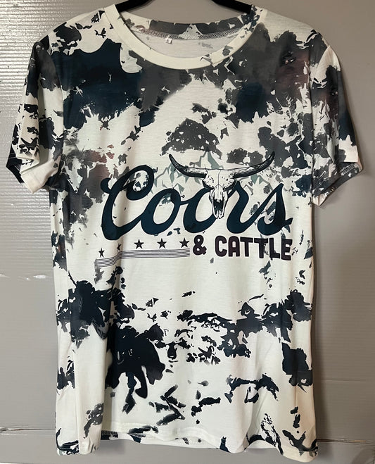 Women’s Graphic Coors & Cattle Tee